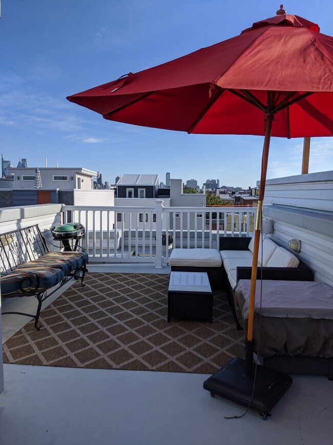 Photo - 624 Dudley St