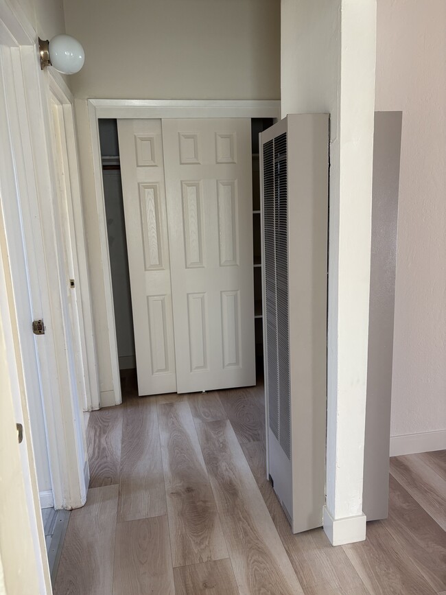 pasillo - 3133 Alma St Unidad 3133