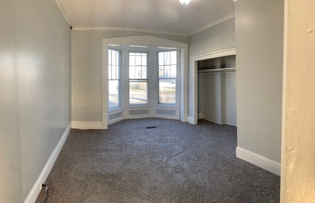 Photo - 131 Caledonia St Unit 1