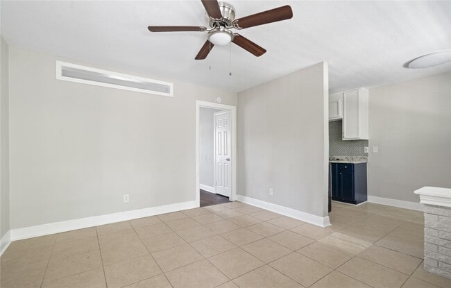 Photo - 6810 Del Rio St Unit 1