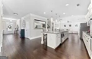 4410 Mossbrook Cir