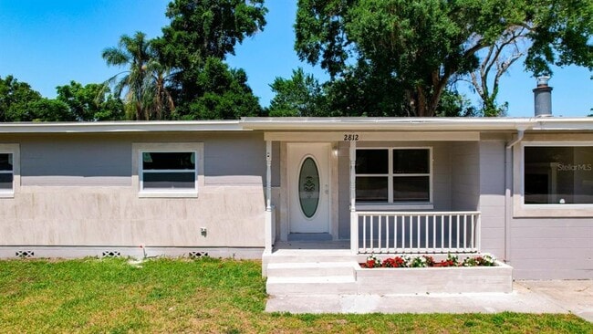 Building Photo - 2812 Dawley Ave