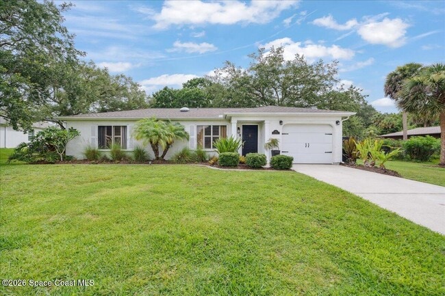 Photo - 171 Salmon Dr NE