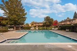 Country Club Apartments - Country Club Apartments
