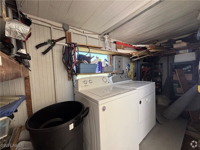 Building Photo - 60 Channel Ln Rental