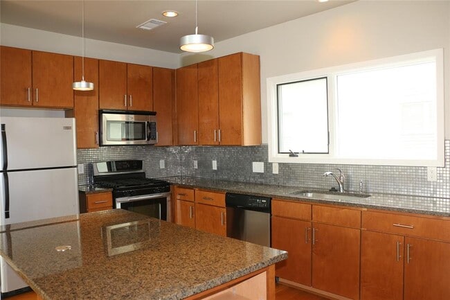 Photo - 1702 S Lamar Blvd Unit 23
