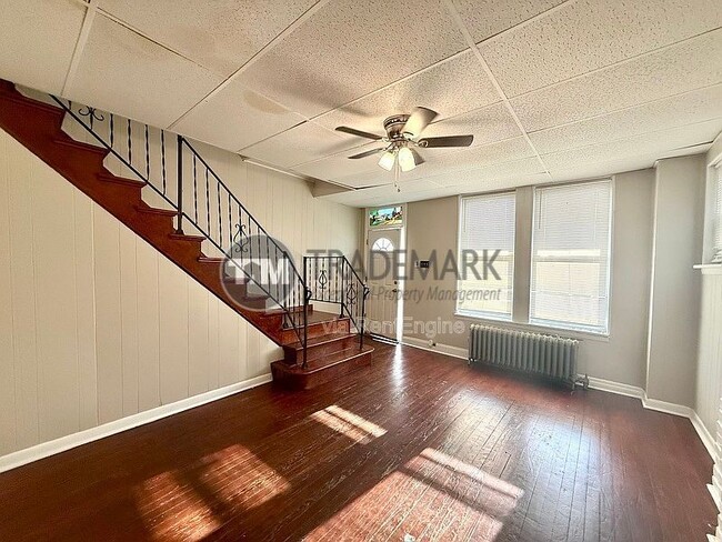 Photo - 2215 N 4th St