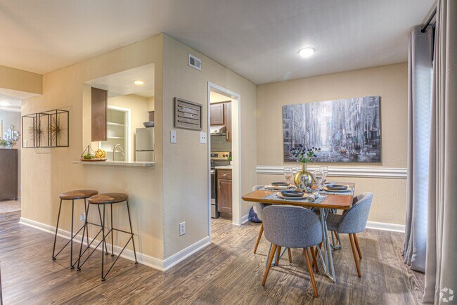 Photo - Comfort Meets Style | Ask About Move-In Sp... Unidad FWT