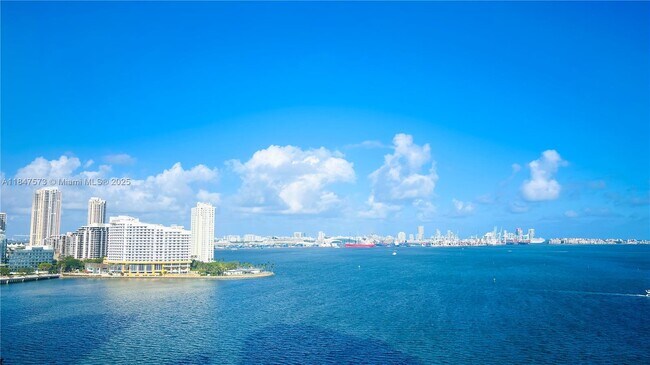 Building Photo - 1331 Brickell Bay Dr Unit 1502 Rental
