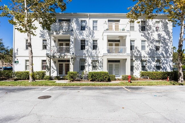 Photo - 770-307 Siena Palm Drive