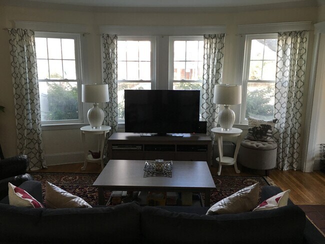 Photo - 8 Winthrop St