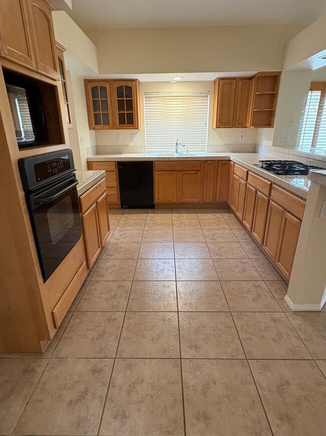 Photo - Beautiful Single-Story 3 Bedroom, 2 bath Home with Solar in Desirable East Highlands Ranch!