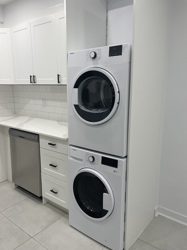 Photo - 5830 Ch De La Côte-Saint-Luc