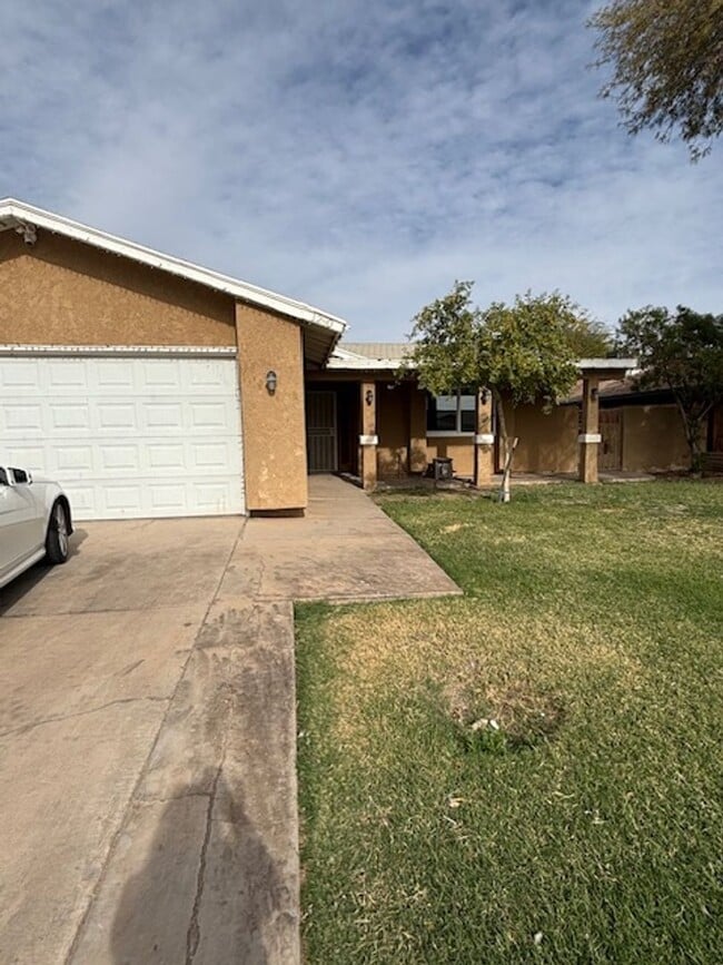 Photo - Spacious 3-Bedroom, 2-Bath Home with Moder...