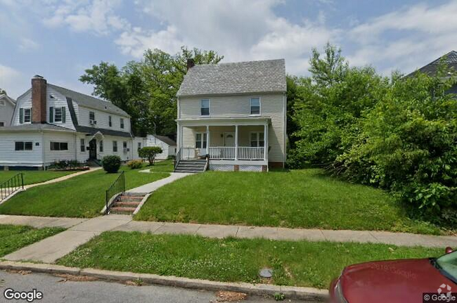 Building Photo - 3220 Brightwood Ave Rental