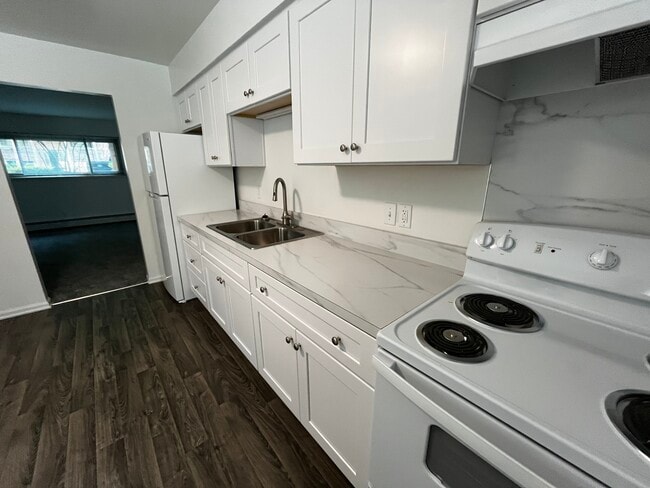 Oakview Woods Apartments