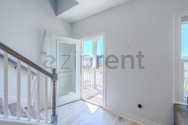 Photo - 3002 Avenue K