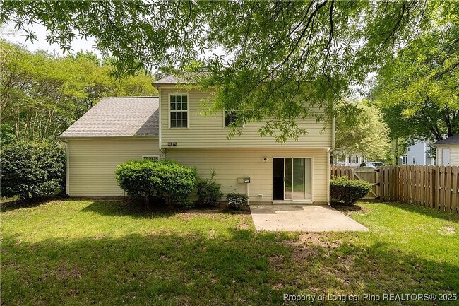 Photo - Room in House on Feldspar Way