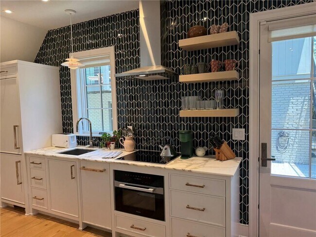 Photo - 2260 Stephen Long Dr NE Unidad C