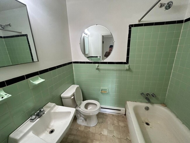 Photo - Briskwood Apartments Unit 3