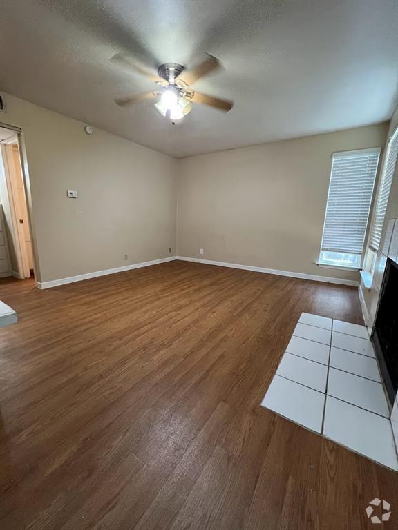 Building Photo - 1000 W 26th St Unit 101 Rental