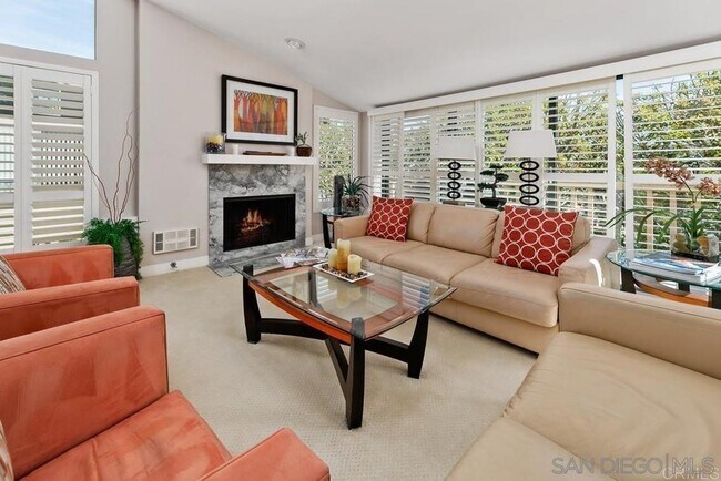 Photo - 579 S Sierra Ave