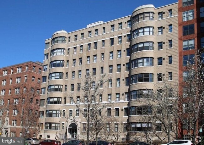 Building Photo - 2515 K St NW Unit 210 Rental
