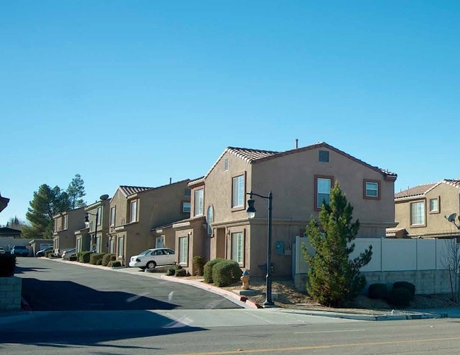Seneca Village Apartments Townhomes for Rent Victorville, CA