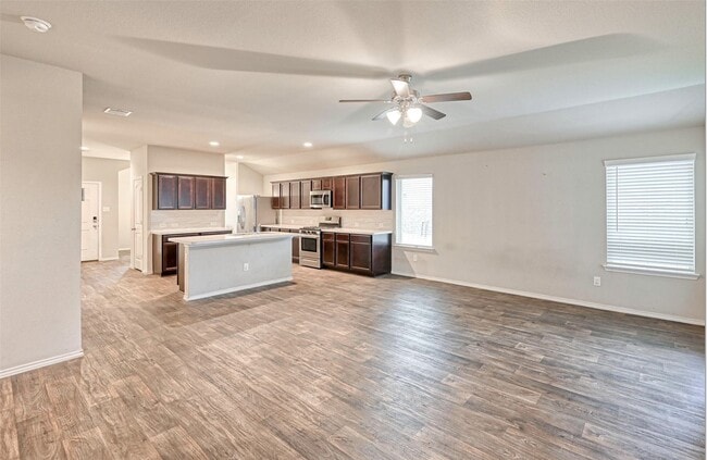 Photo - 15506 Bosque Viejo Trl