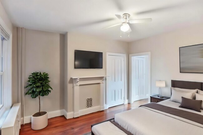 Photo - 726 S 16th St