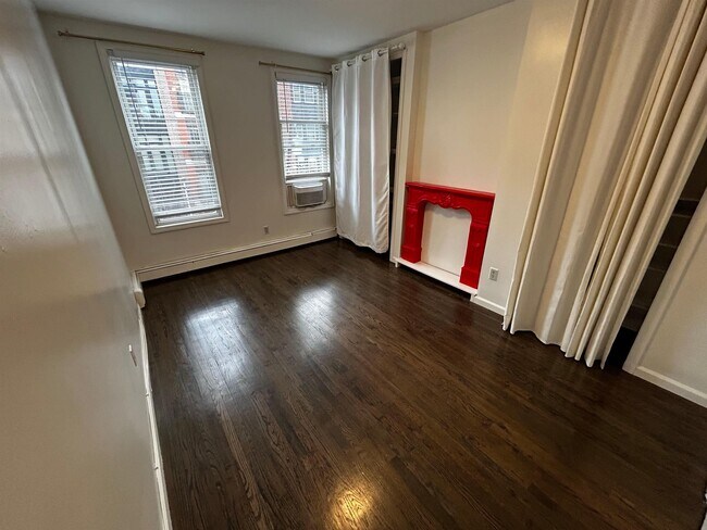 Photo - 63 Madison St Unit 5