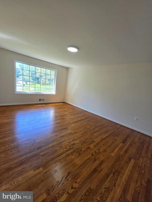 Photo - 9929 Barnsbury Ct