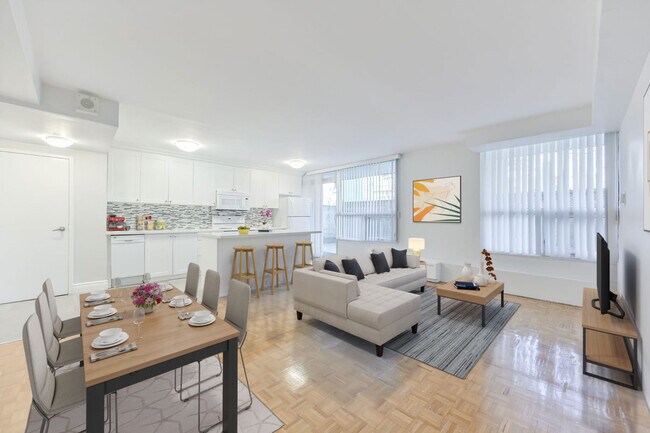 Photo - Prince Arthur Unit 01205