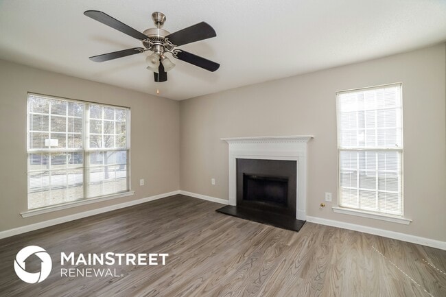 Photo - 5730 Village Loop