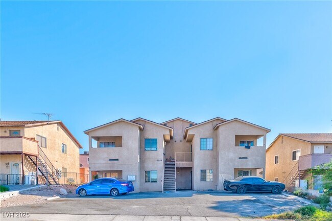 Building Photo - 6983 Appleton Dr Unit B Rental