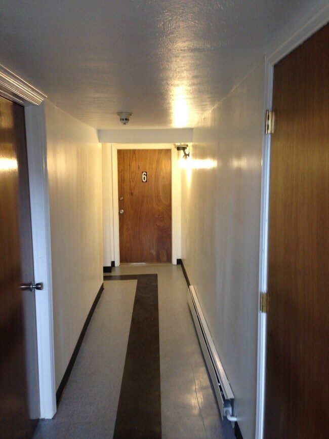 Photo - 1447 State Ave Unidad 6