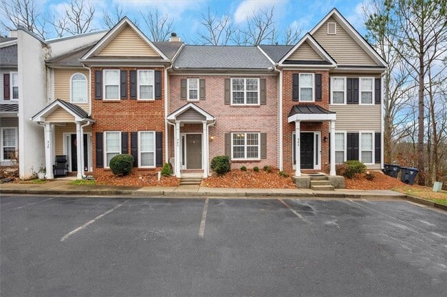 Photo - 940 Tree Creek Blvd