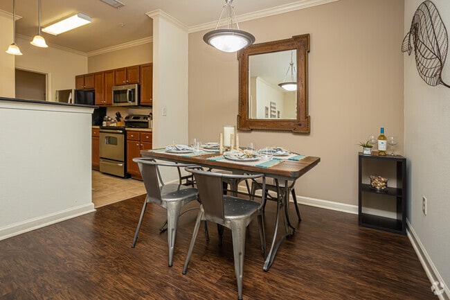 2BR, 2BA - 1,164SF