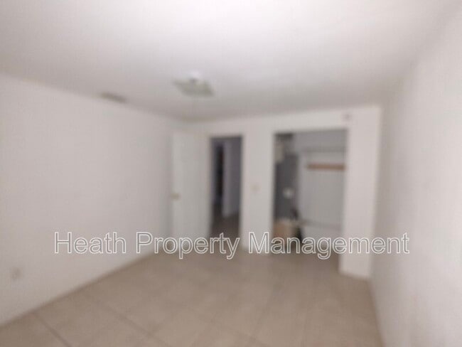 Photo - 504 6th Ave NW