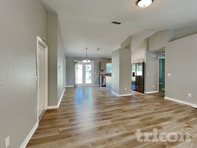 Photo - 291 Lake Eloise Pointe Blvd