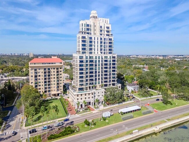 Building Photo - 2103 Bayshore Blvd Unit 903