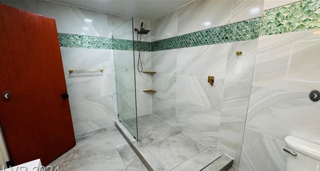 Photo - 2905 Mason Ave