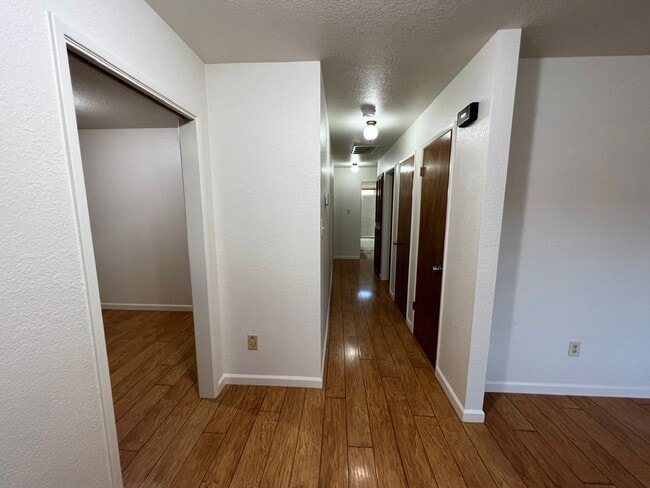 Photo - Immaculate 3 bedroom on a court!