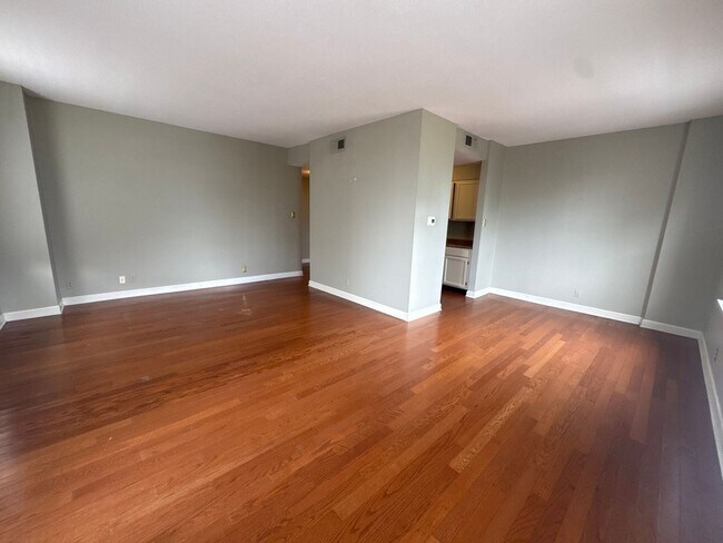Photo - Claridge House Unit Claridge House-406