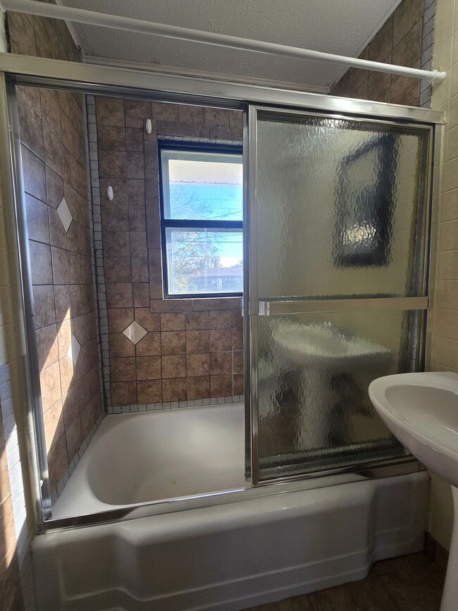 Photo - 2 bed, 1 bath in Shawnee, OK!