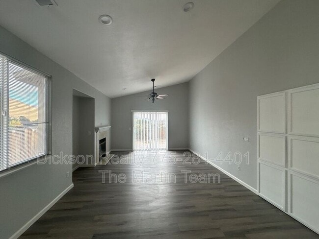 2841 Granville Dr