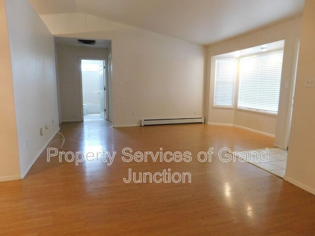 Photo - 2963 Bookcliff Ave