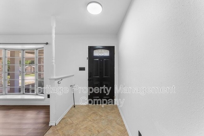Photo - 3614 Versailles Dr