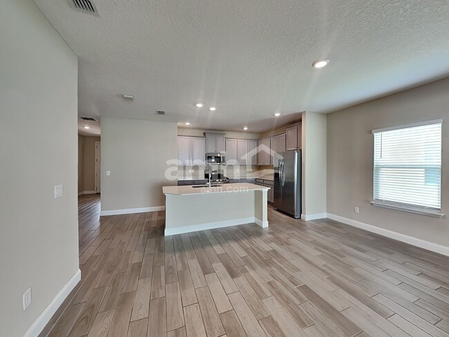 Photo - 74 Cobalt Ln