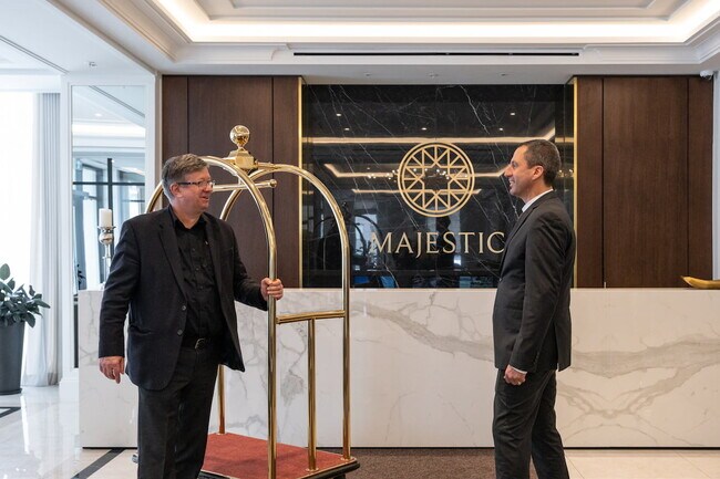 Photo - Majestic Côte Saint-Luc